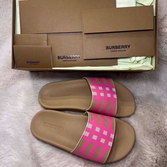 Burberry Check Slides Bubblegum Pink Size37 - Picture 1 of 2